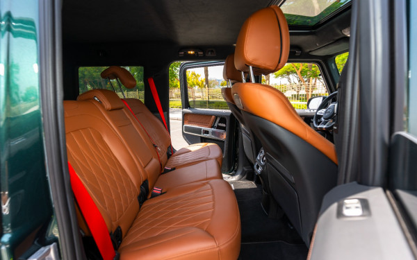  Зеленый Mercedes G63 AMG Photo 13