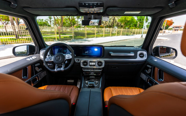  Зеленый Mercedes G63 AMG Photo 14