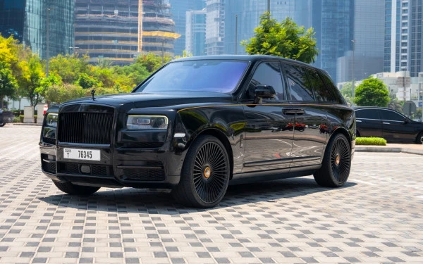Rolls Royce Cullinan Black Badge