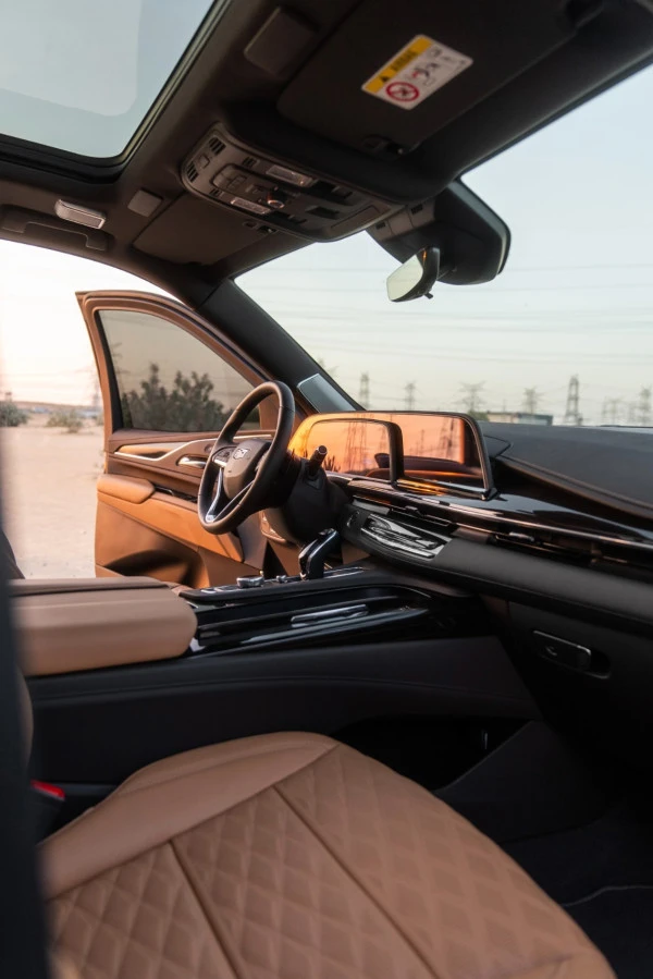  Schwarz Cadillac Escalade Photo 4