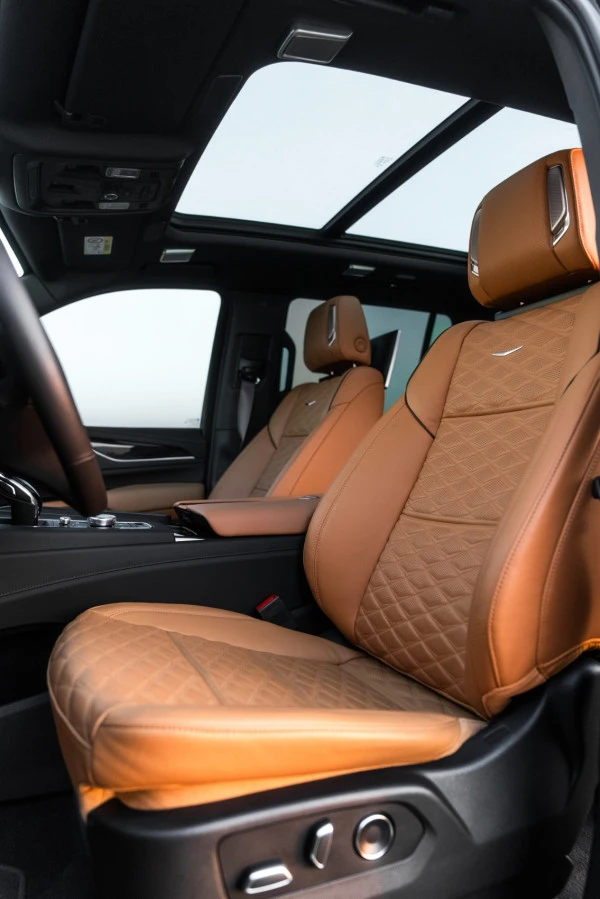  Schwarz Cadillac Escalade Photo 8