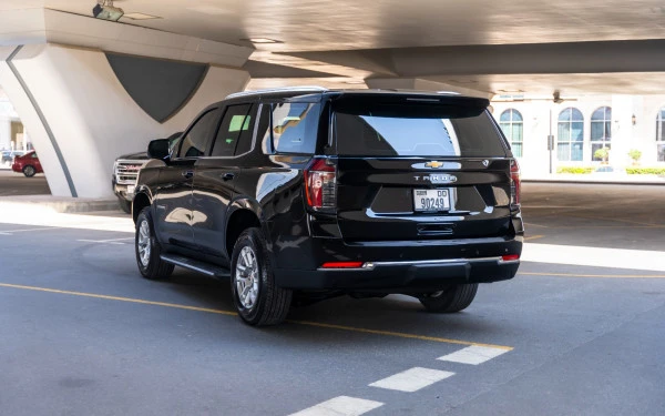  Nero Chevrolet Tahoe Photo 3