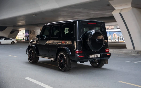  Черный Mercedes G63 AMG Photo 2