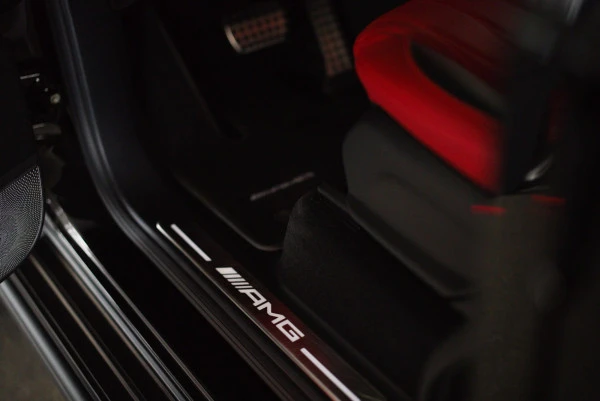  Black Mercedes G63 AMG Photo 24