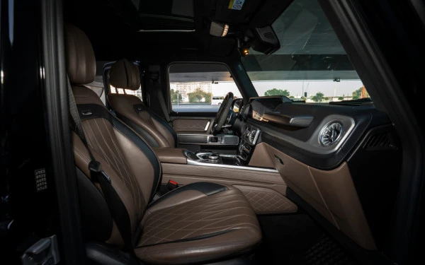  Черный Mercedes G63 AMG Photo 14