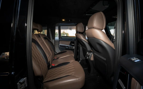  Черный Mercedes G63 AMG Photo 17