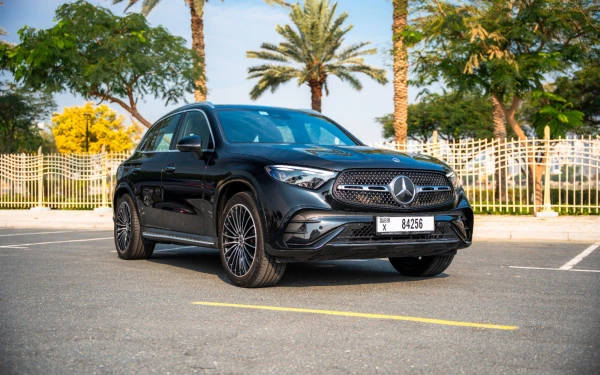  أسود مرسيدس GLC 200 SUV Photo 4