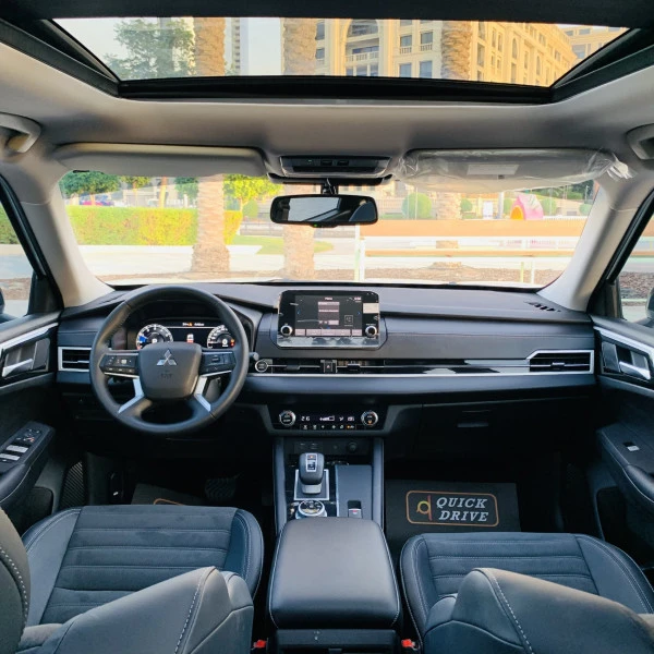  Белый Mitsubishi Outlander Photo 7