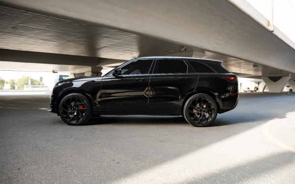  Schwarz Range Rover Velar Photo 8