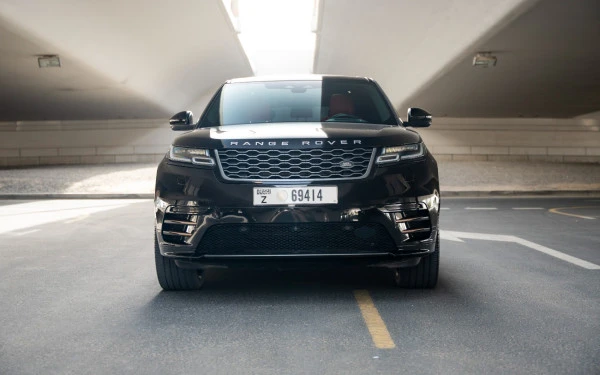  Schwarz Range Rover Velar Photo 14