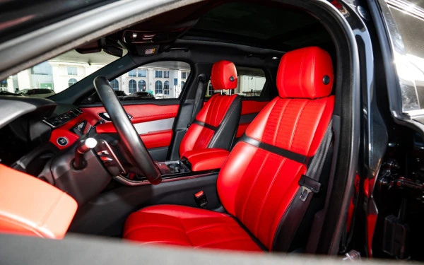  Schwarz Range Rover Velar Photo 15