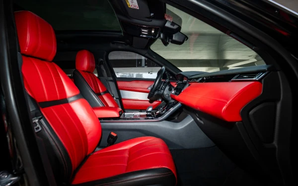  Schwarz Range Rover Velar Photo 20