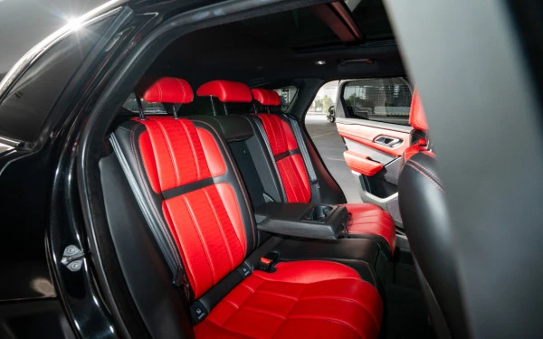  Schwarz Range Rover Velar Photo 22