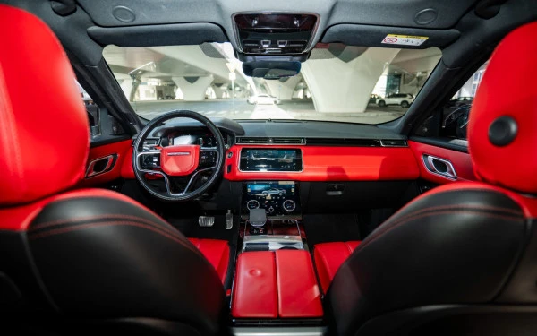  Schwarz Range Rover Velar Photo 23