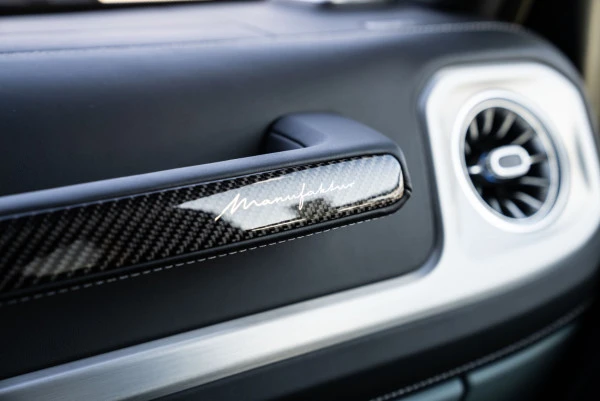  بنى مرسيدس G63 AMG Photo 7