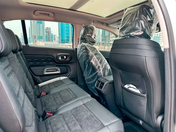  أبيض سيتروين C5 ايركروس Photo 2