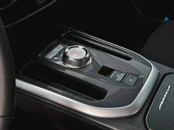  أبيض هافال جوليون Photo 4