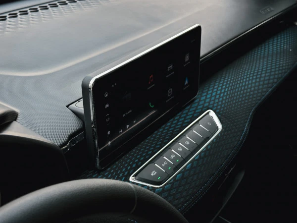  أبيض هافال جوليون Photo 7