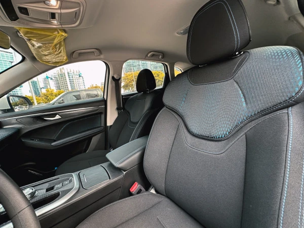  أبيض هافال جوليون Photo 9