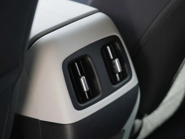  اللون الرمادي هيونداي توكسون Photo 4