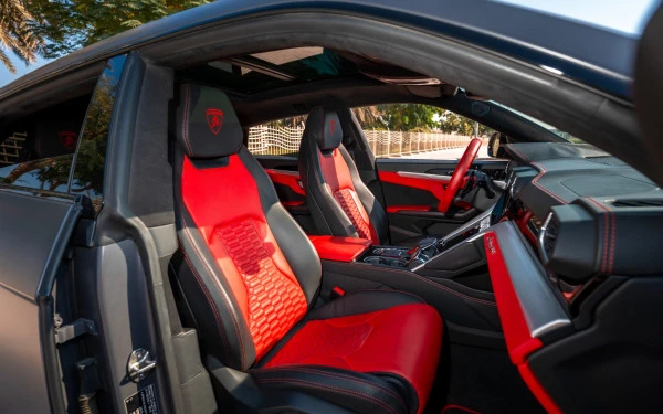  Grau Lamborghini Urus Photo 7