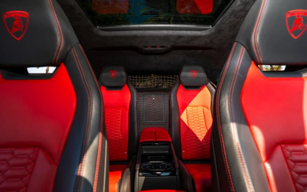  Grau Lamborghini Urus Photo 8