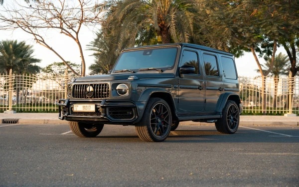  اللون الرمادي مرسيدس G63 AMG Photo 14