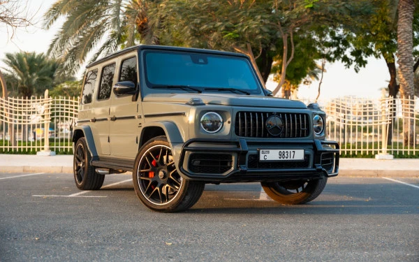  اللون الرمادي مرسيدس G63 AMG Photo 19
