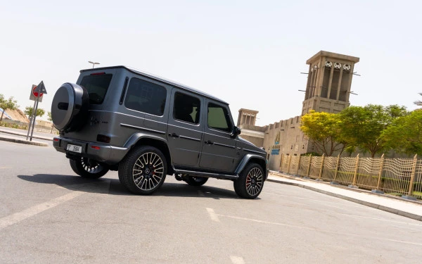  اللون الرمادي مرسيدس G63 AMG Photo 8