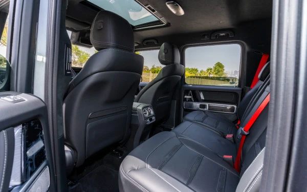  اللون الرمادي مرسيدس G63 AMG Photo 10
