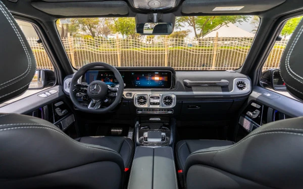  اللون الرمادي مرسيدس G63 AMG Photo 13