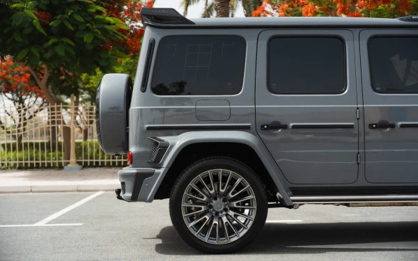  اللون الرمادي مرسيدس G63 AMG Photo 5