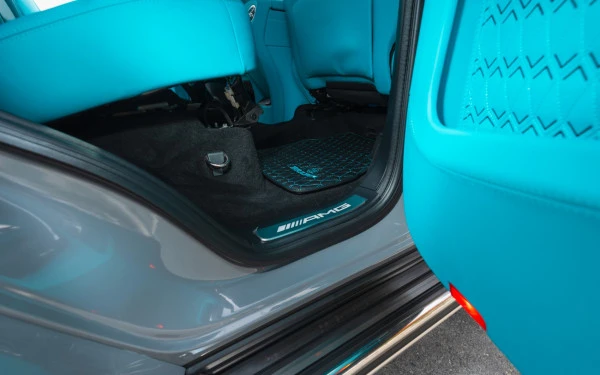  اللون الرمادي مرسيدس G63 AMG Photo 16
