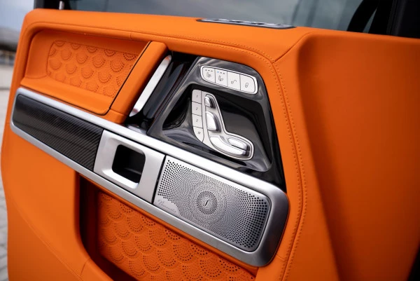  Серый Mercedes G63 AMG Photo 7