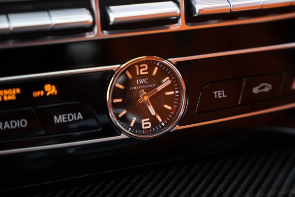  Серый Mercedes G63 AMG Photo 8