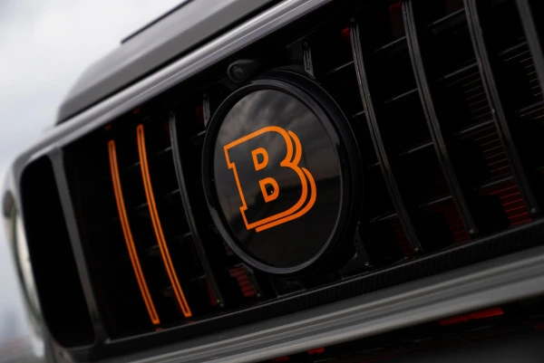  Серый Mercedes G63 AMG Photo 16