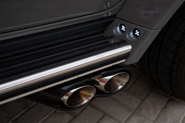  Серый Mercedes G63 AMG Photo 18
