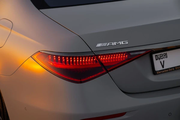  Grey Mercedes S63 AMG Photo 3