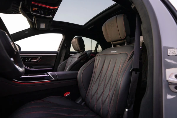  Grey Mercedes S63 AMG Photo 17