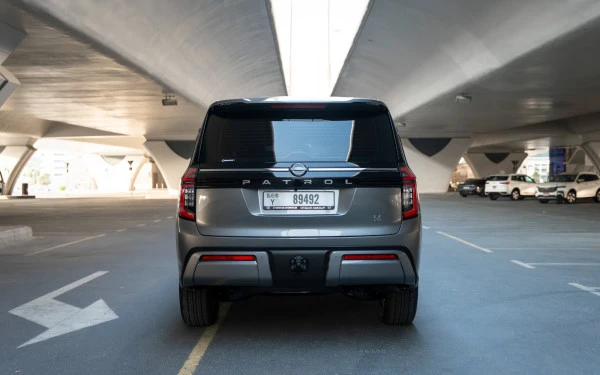  Grau Nissan Patrol Platinum V6 Photo 6