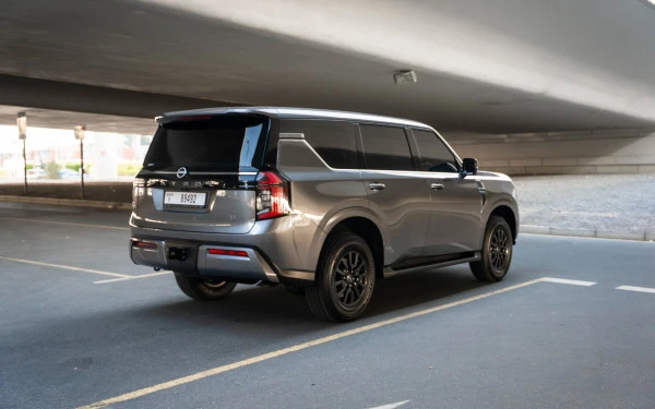  Grau Nissan Patrol Platinum V6 Photo 8