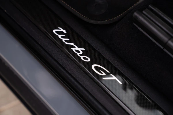 Grey Porsche Cayenne Turbo GT Photo 13