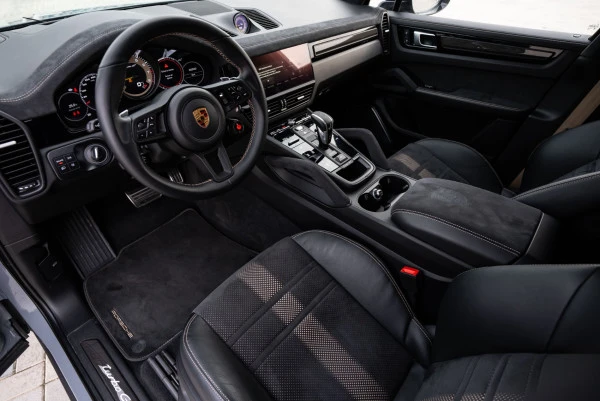  Grey Porsche Cayenne Turbo GT Photo 17