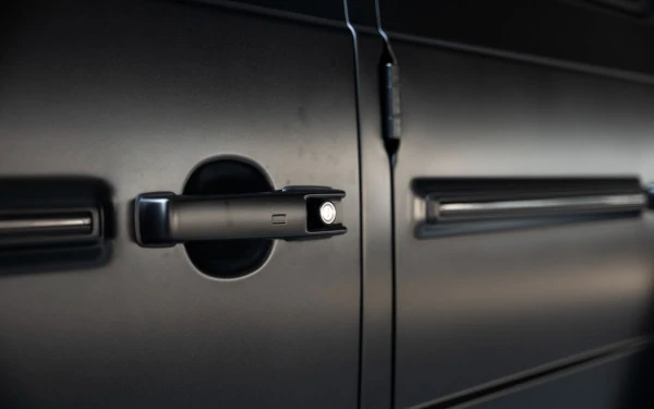  أسود لامع مرسيدس G63 AMG Photo 4