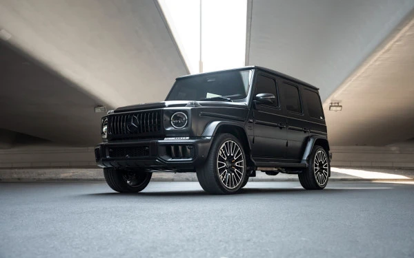  أسود لامع مرسيدس G63 AMG Photo 6