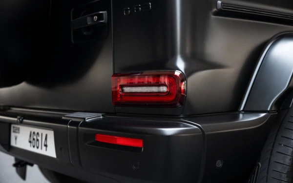  أسود لامع مرسيدس G63 AMG Photo 10