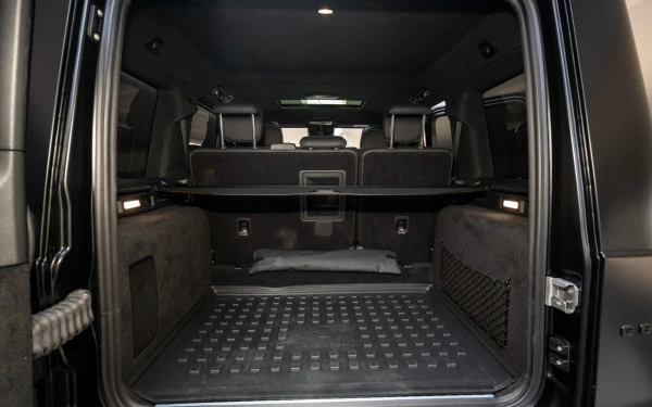  أسود لامع مرسيدس G63 AMG Photo 19