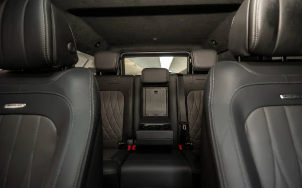  أسود لامع مرسيدس G63 AMG Photo 23