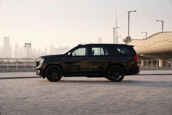  Weiß GMC Yukon Denali Photo 8