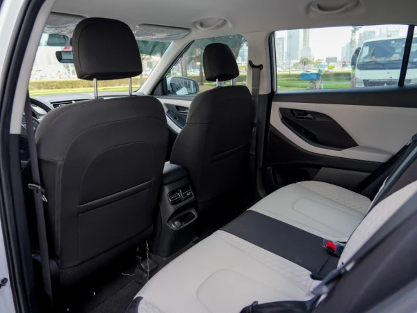  أبيض هيونداي كريتا Photo 3